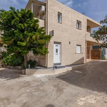 Guests In Creta Apartment *