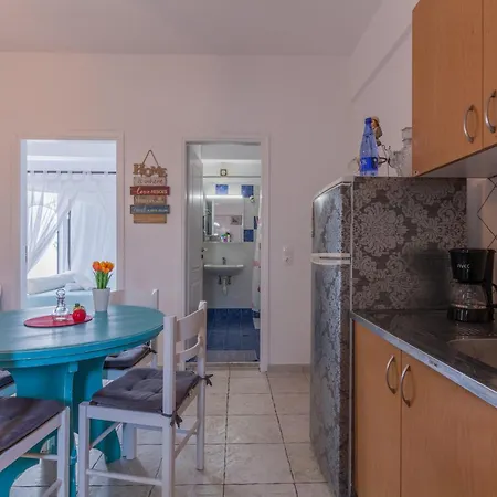 Guests In Creta Apartment